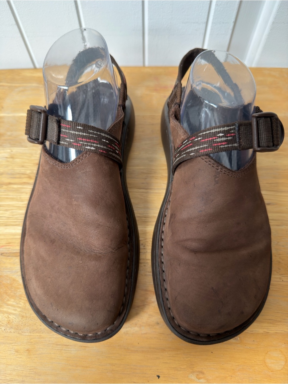 Chaco ToeCoop Hiking Clogs Brown Leather Slip On Vibram Women’s 8.5 Travel